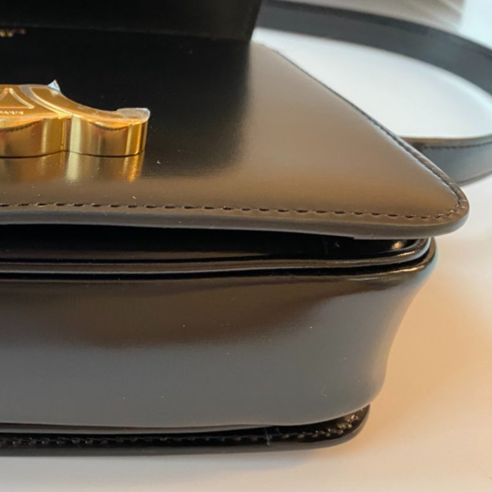 Brand New Celine Triomphe Teen Bag in Shiny Black Calfskin Leather - Picture 12 of 16